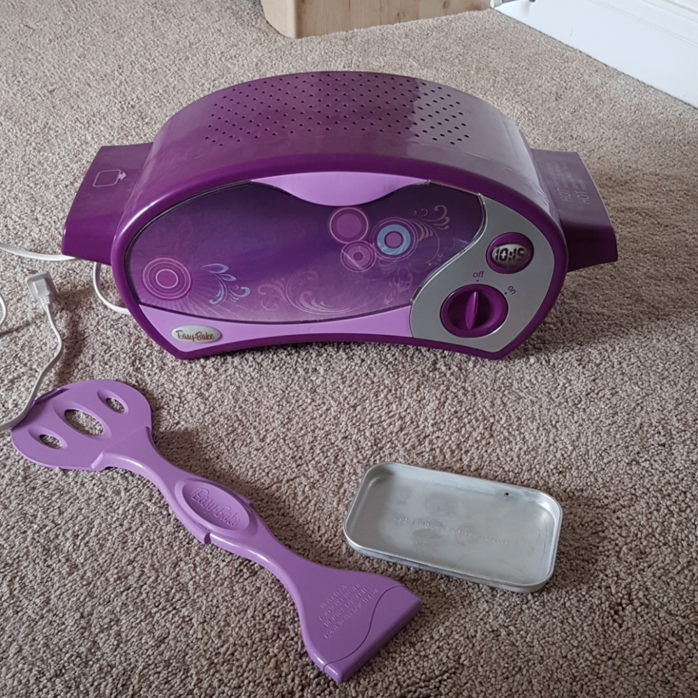 Easy Bake Oven